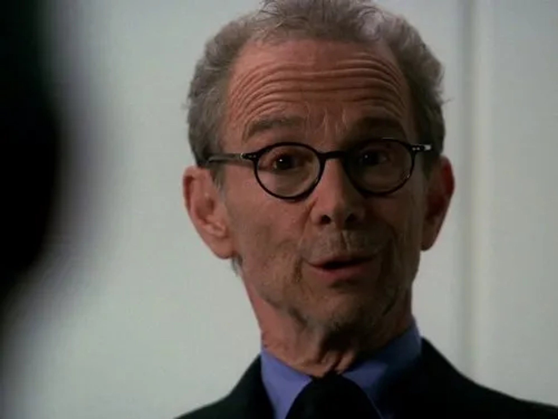 Joel Grey in Alias (2001)