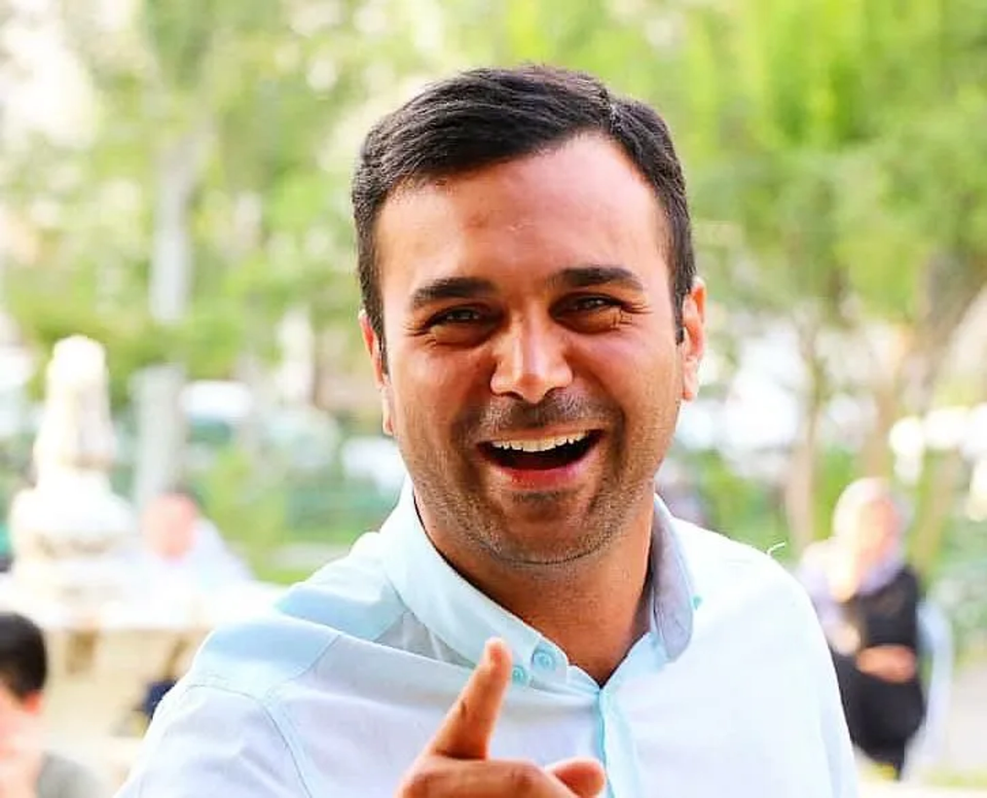 مجید  مهین دوست
