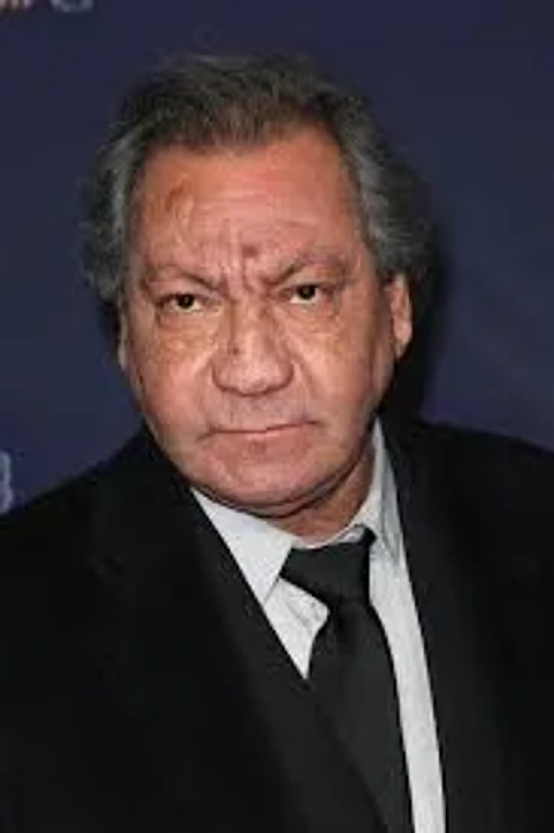 تونی  گاتلیف