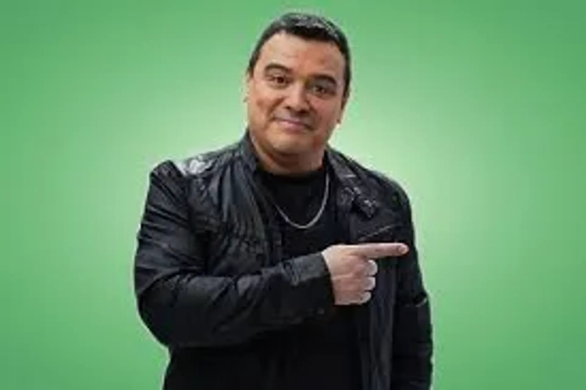 کارلوس منشیا