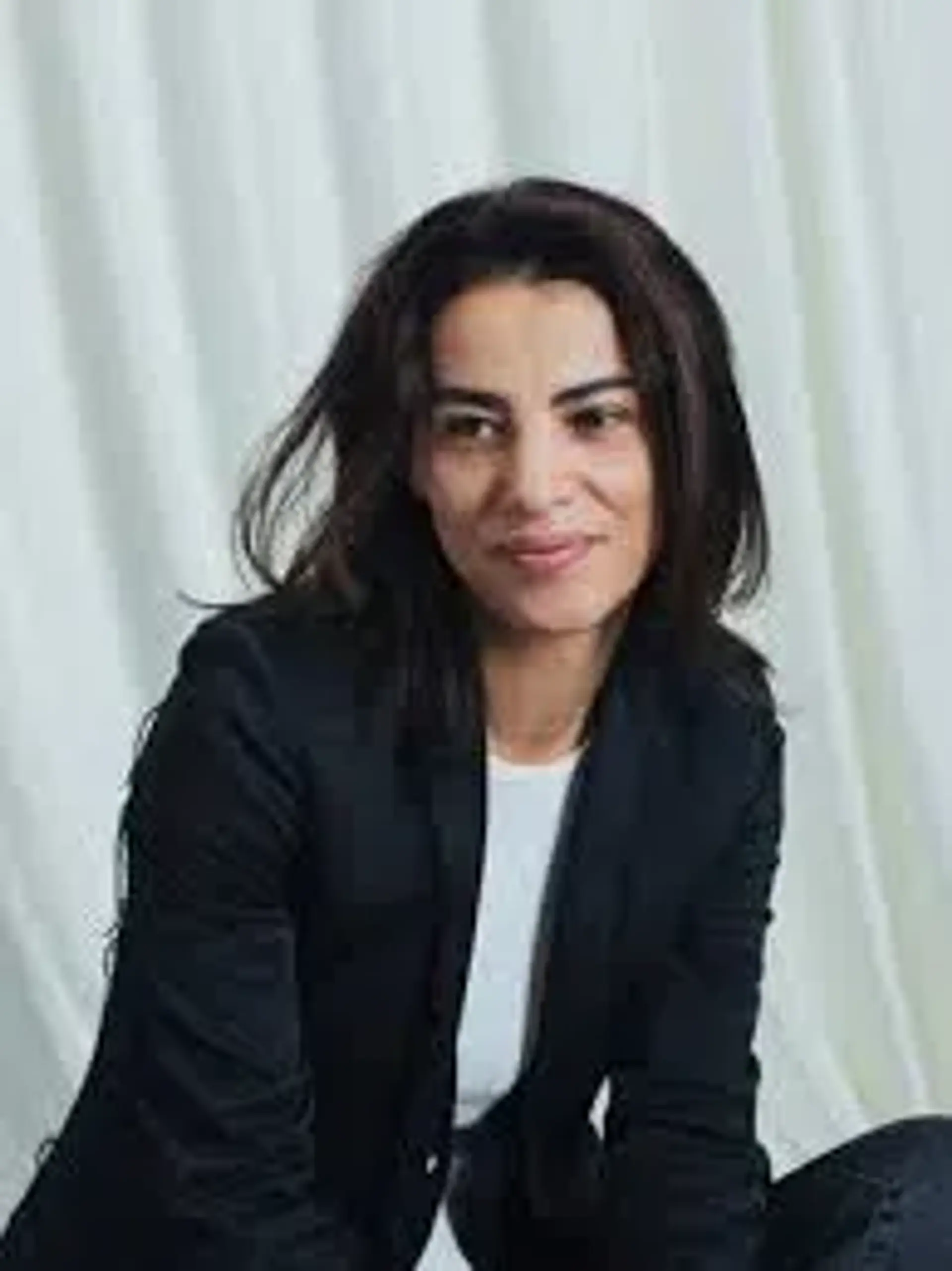 مانال خادر
