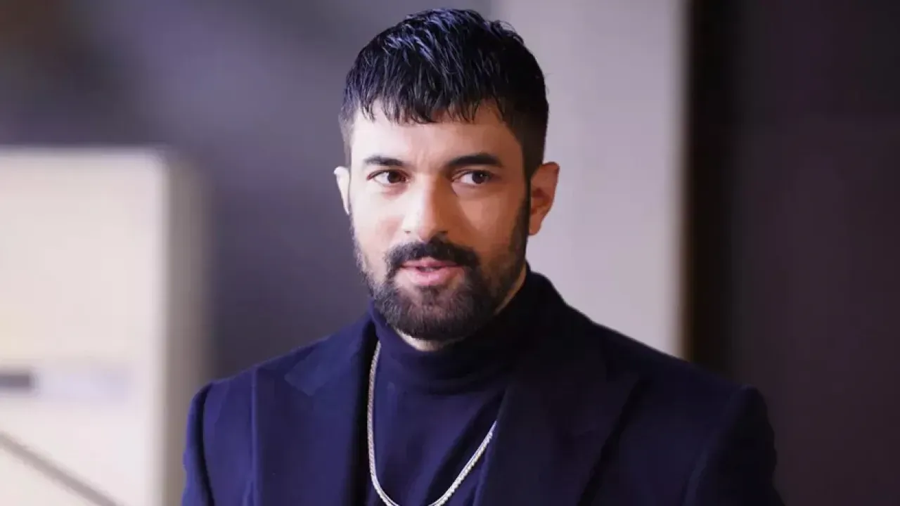 انگین آکیورک (Engin Akyürek)