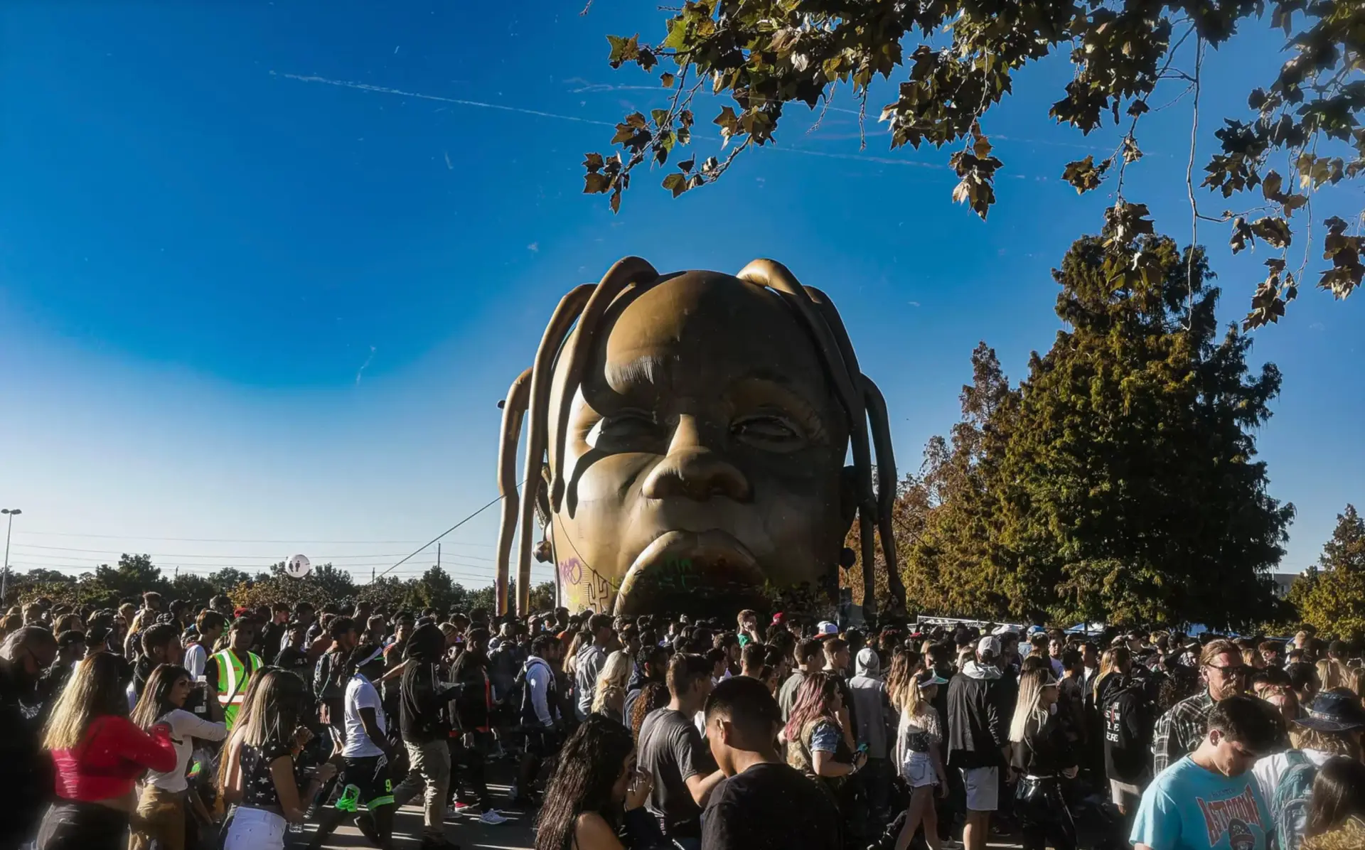 مستند فاجعه آسترو ورلد: سقوط یک رویا (Trainwreck: The Astroworld Tragedy 2025)