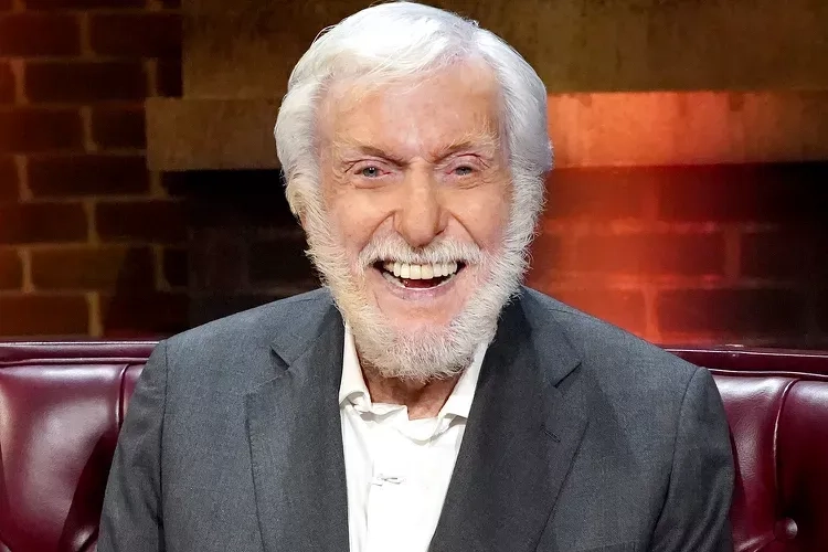 همسر دیک ون دایک از وضعیت سلامتی این بازیگر ۹۹ ساله خبر داد