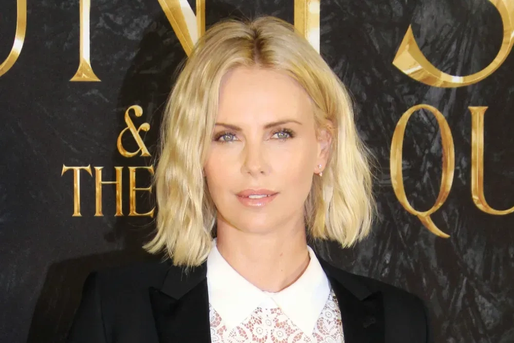 انتقاد تند شارلیز ترون از مهمانان عروسی جف بزوس