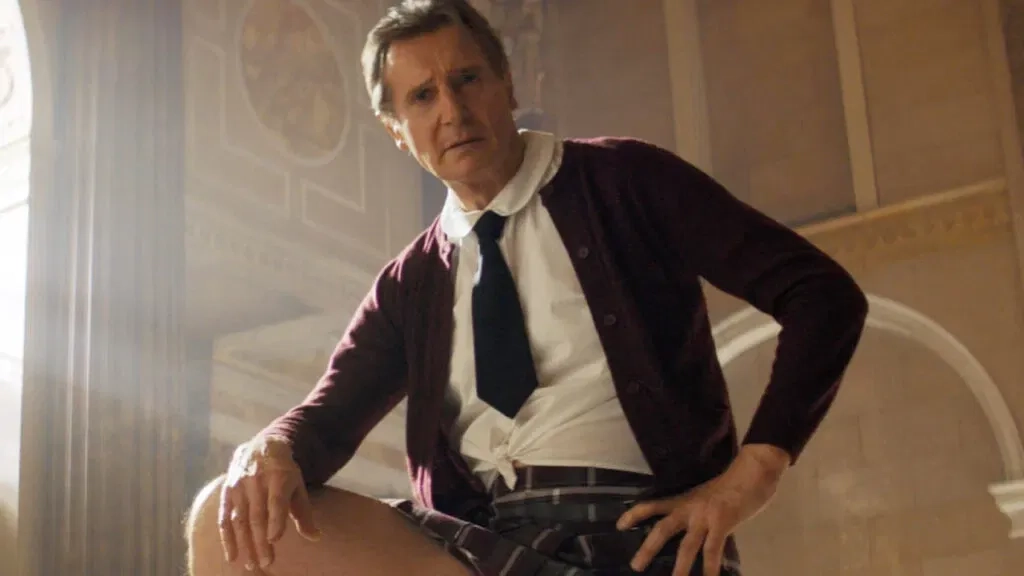 جزئیات جدید از بازسازی فیلم اسلحه عریان