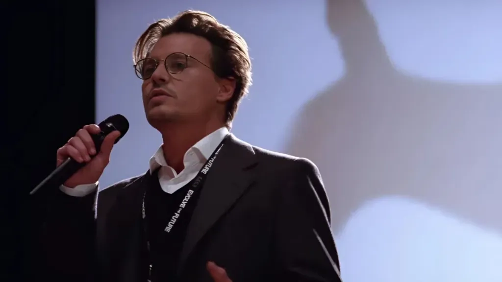 جانی دپ از آزارهای مادرش در کودکی میگوید 