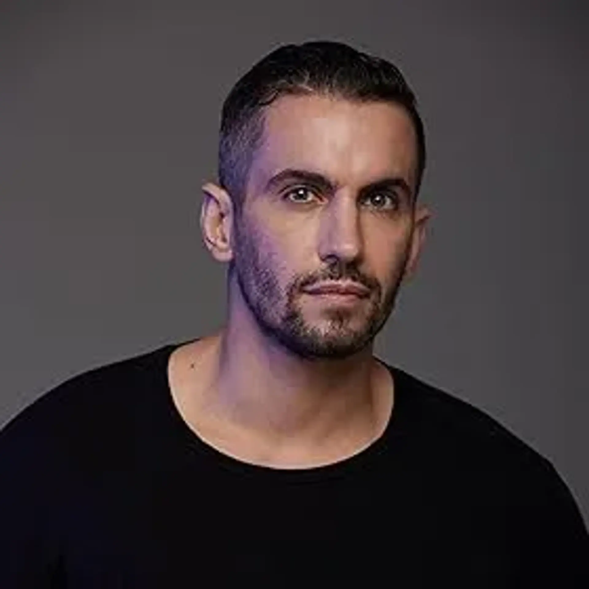 سلیم بنویت