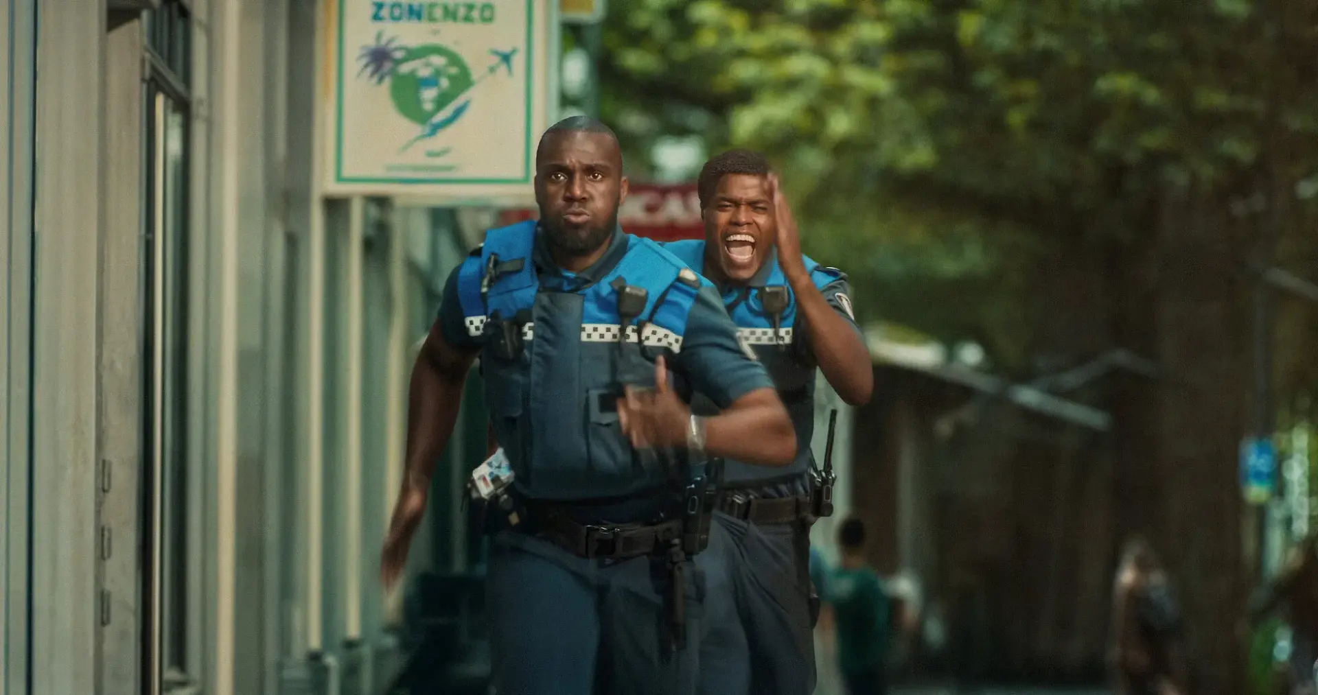 فیلم پلیس های نصفه نیمه (Almost Cops 2025)