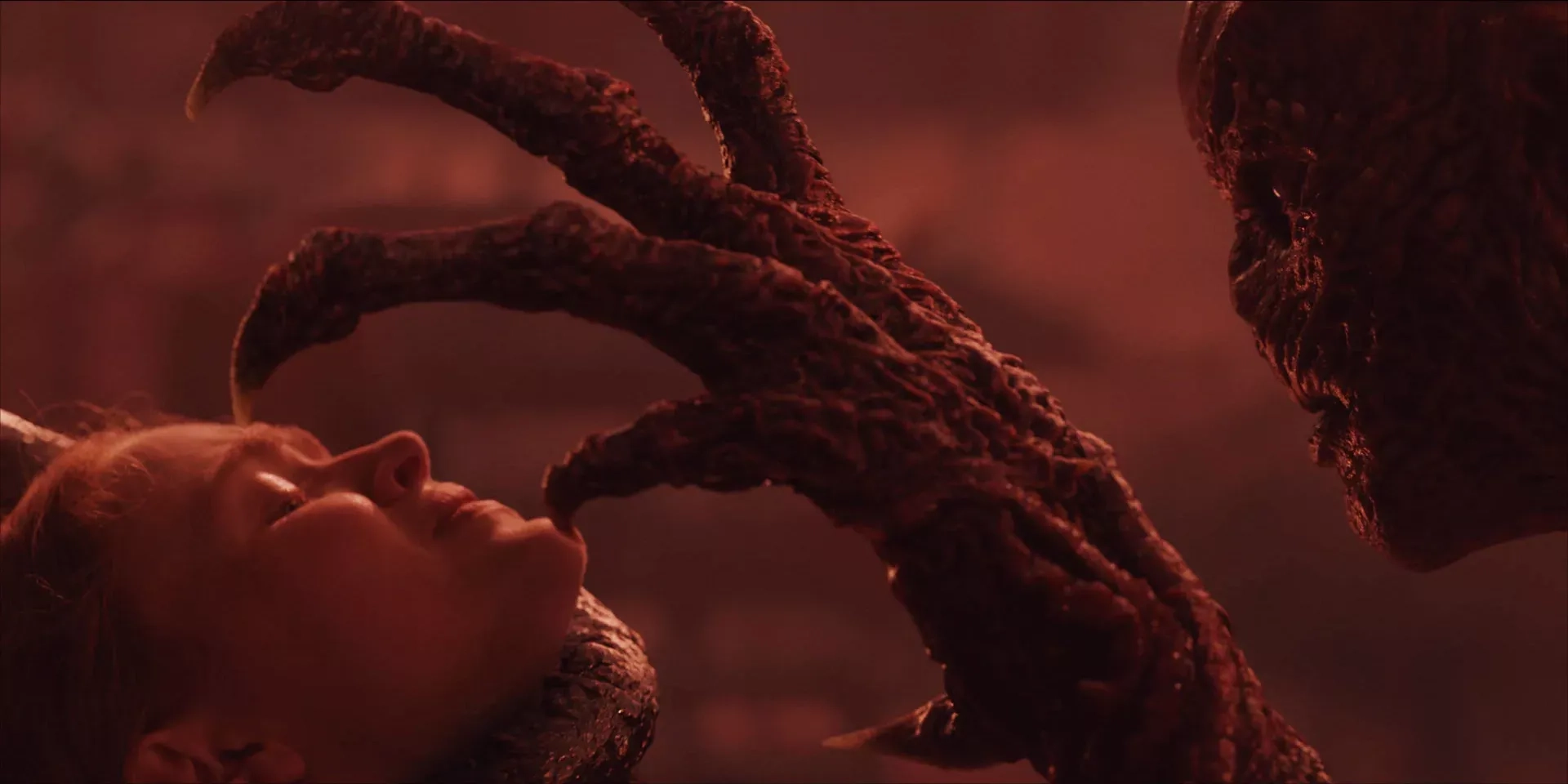  جلوه های ویژه چیزهای عجیب فصل ۴  Stranger Things 