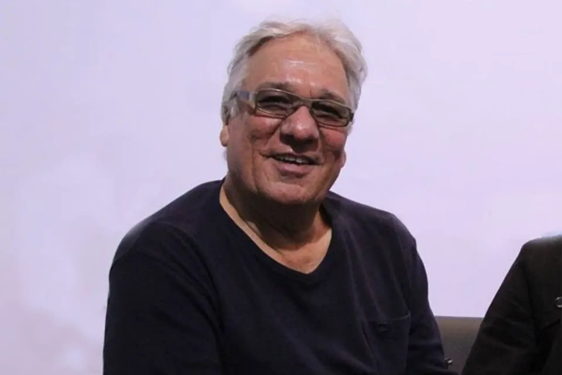 جمشید  جهان‌زاده