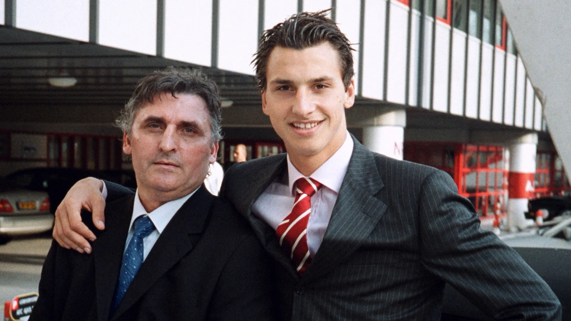 مستند تبدیل شدن به زلاتان (Becoming Zlatan ... 2015)