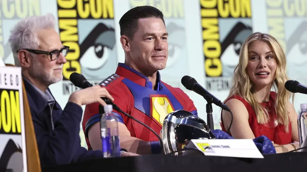 استقبال قهرمانانه از جیمز گان در کامیک‌کان