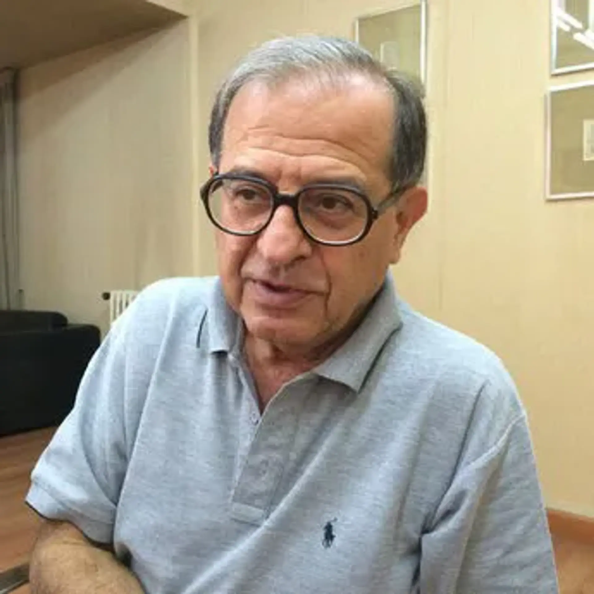 کریم پاکرادونی