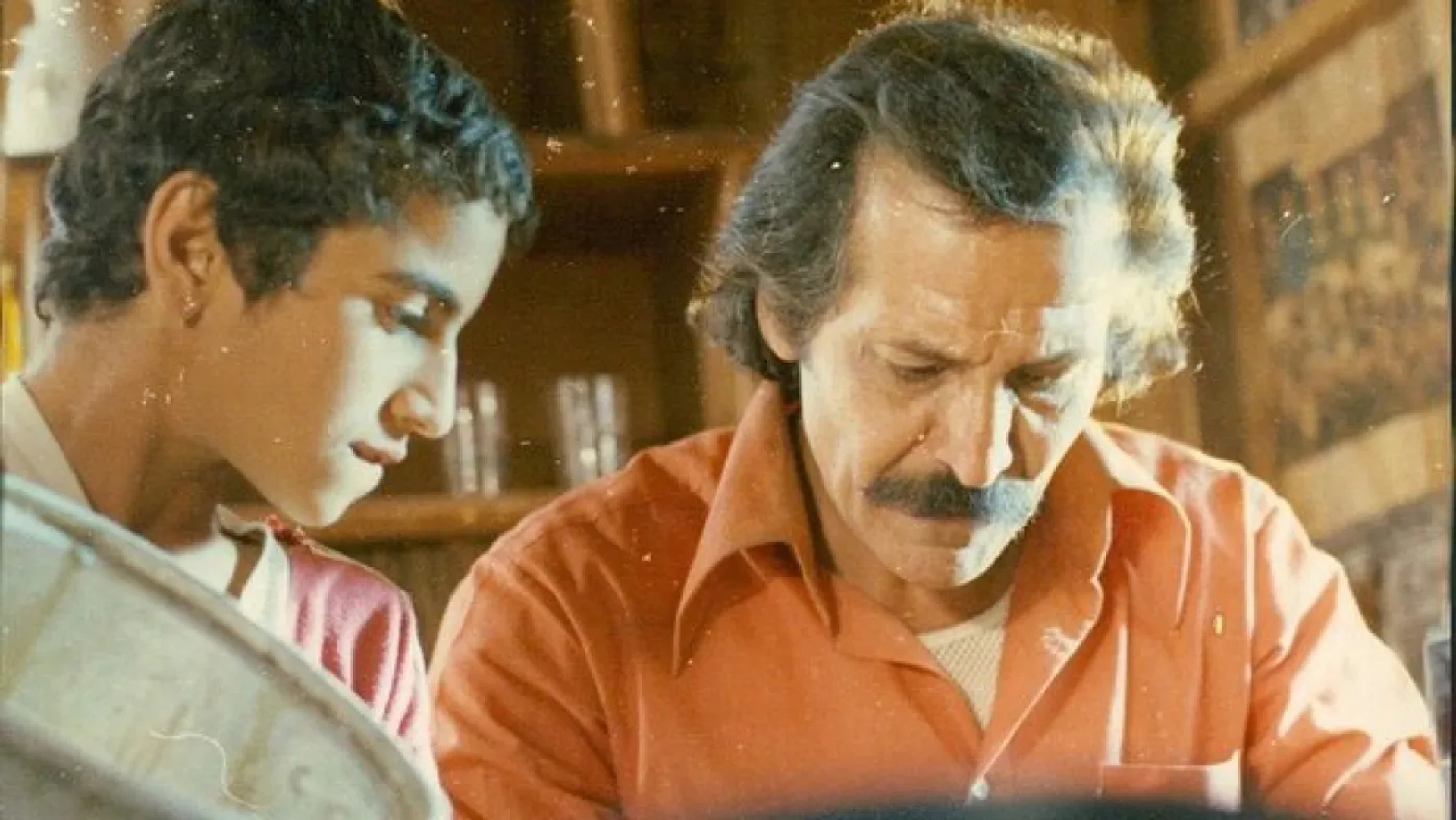 فیلم آنسوی آتش (Ansuyeh Atash 1987)