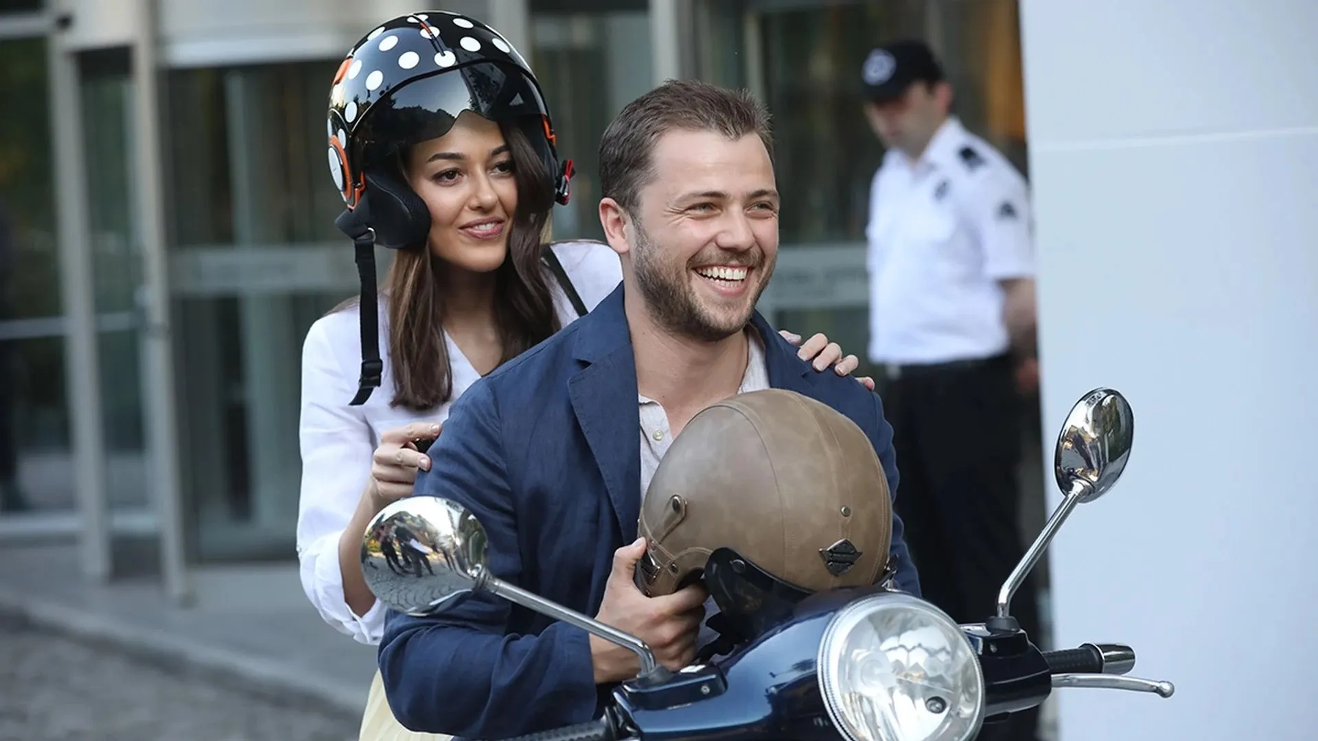 سریال عشق های نیمه تمام (Yarim Kalan Asklar 2020)