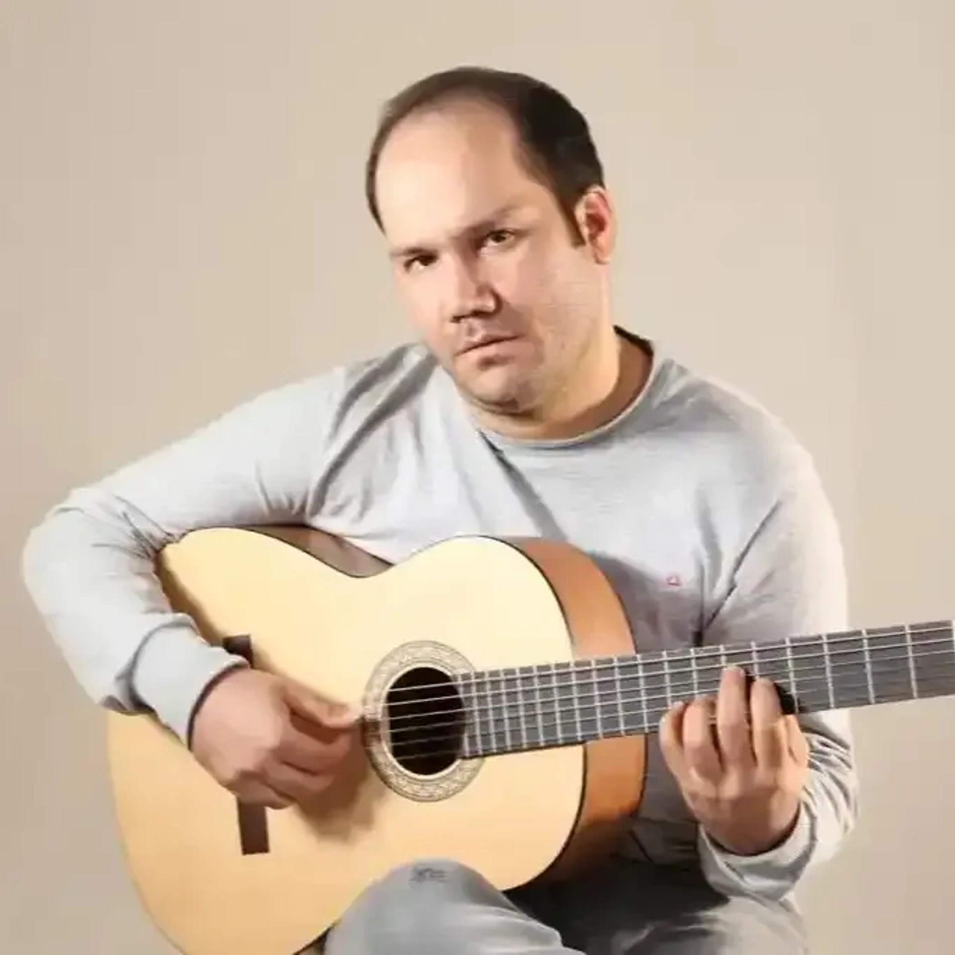 عطا اخگراندوز