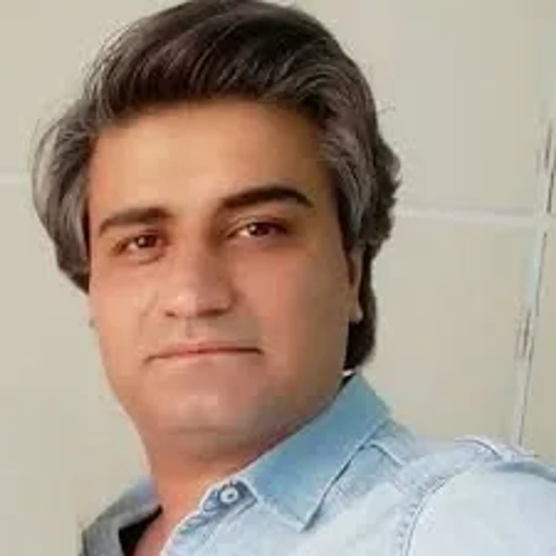  محمد حسین  کرمی