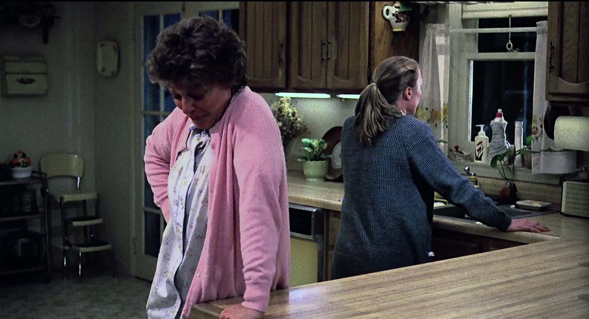 Sissy Spacek and Anne Bancroft in 'night, Mother (1986)