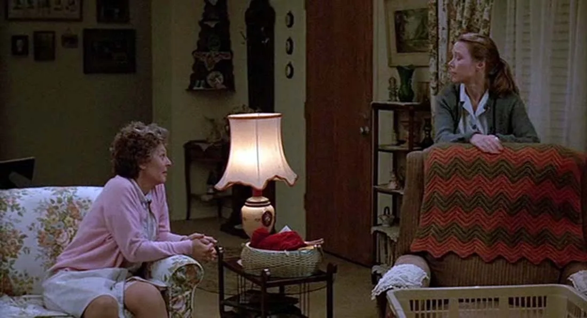 Sissy Spacek and Anne Bancroft in 'night, Mother (1986)