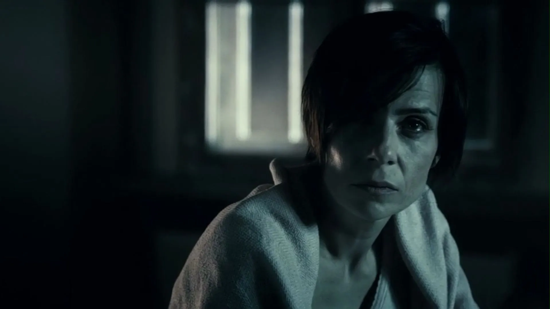 Agata Kulesza in Suicide Room (2011)