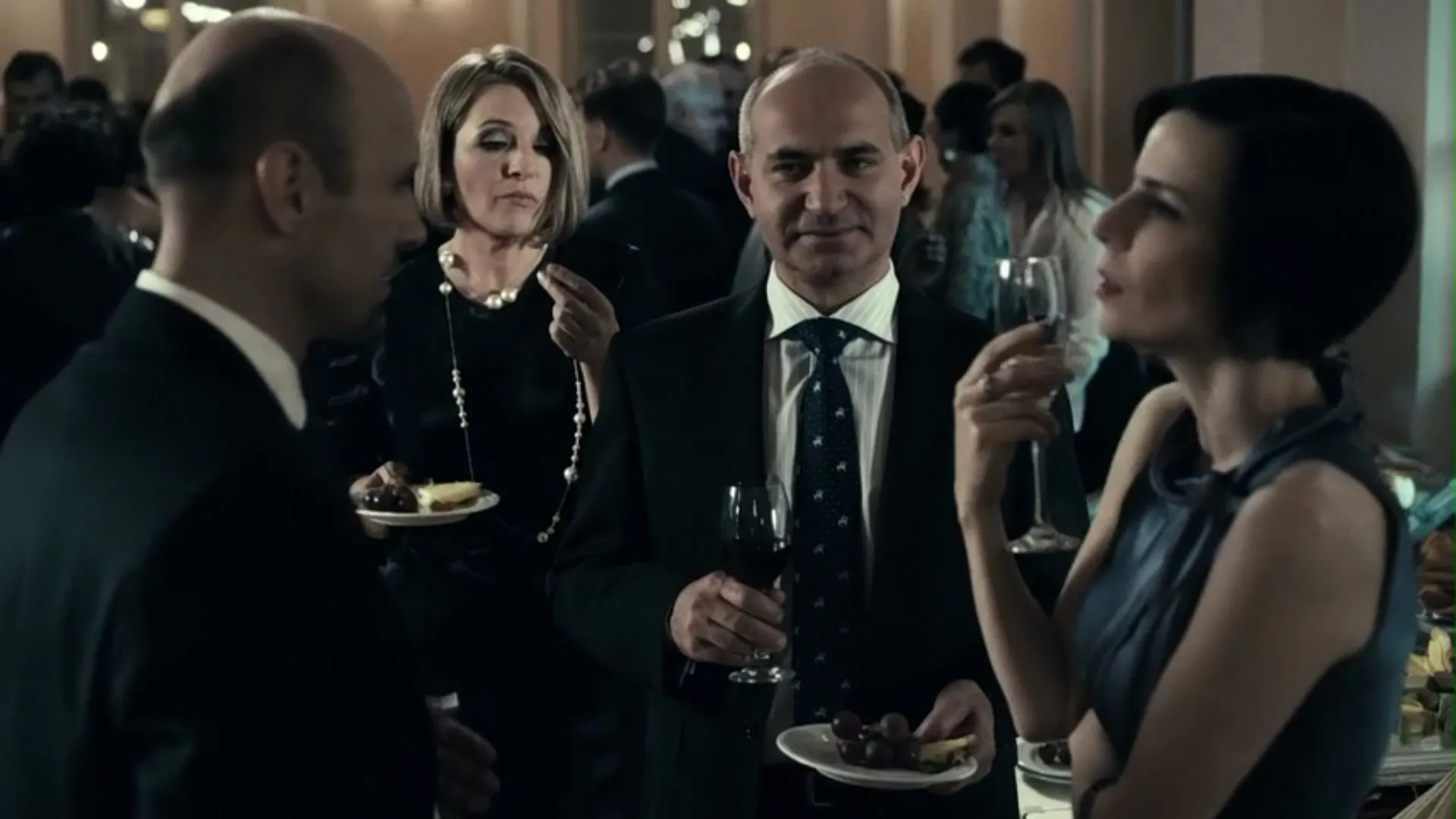 Krzysztof Dracz, Agata Kulesza, Christoph Pieczynski, and Ewelina Paszke in Suicide Room (2011)