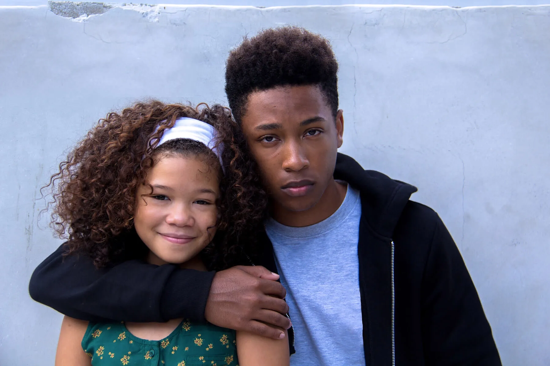 Jacob Latimore and Storm Reid in Sleight (2016)
