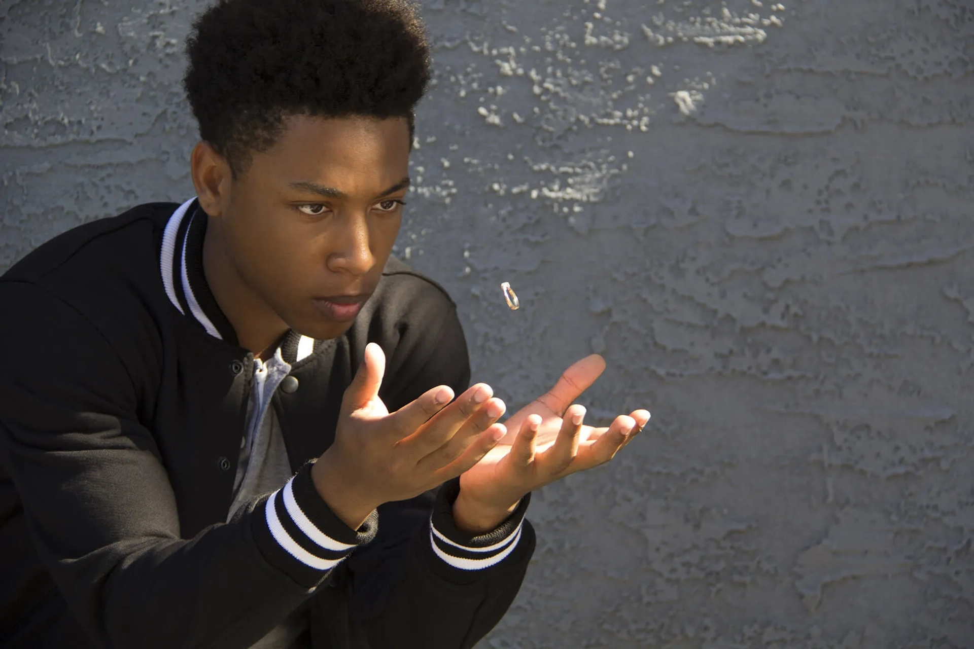Jacob Latimore in Sleight (2016)