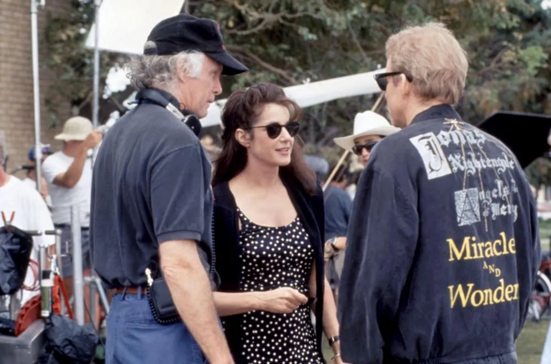 Steve Martin, Debra Winger, and Richard Pearce in Leap of Faith (1992)