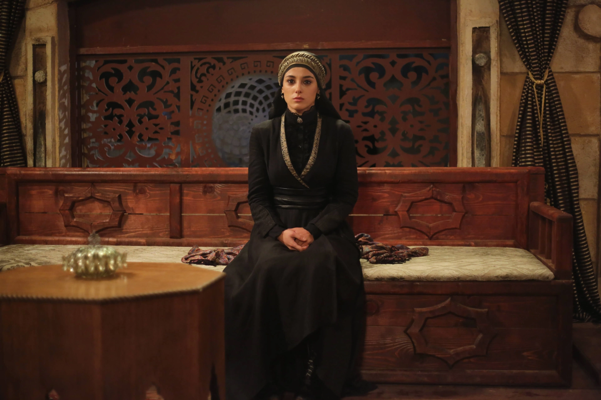Cansu Tosun in Mehmetçik: Kut'ül Amare (2018)