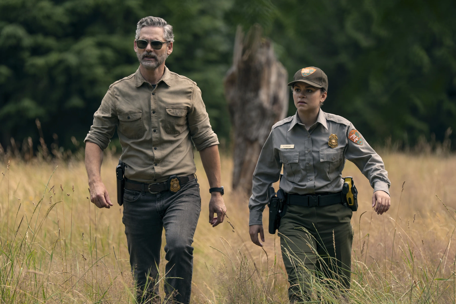 Eric Bana and Lily Santiago in Untamed (2025)