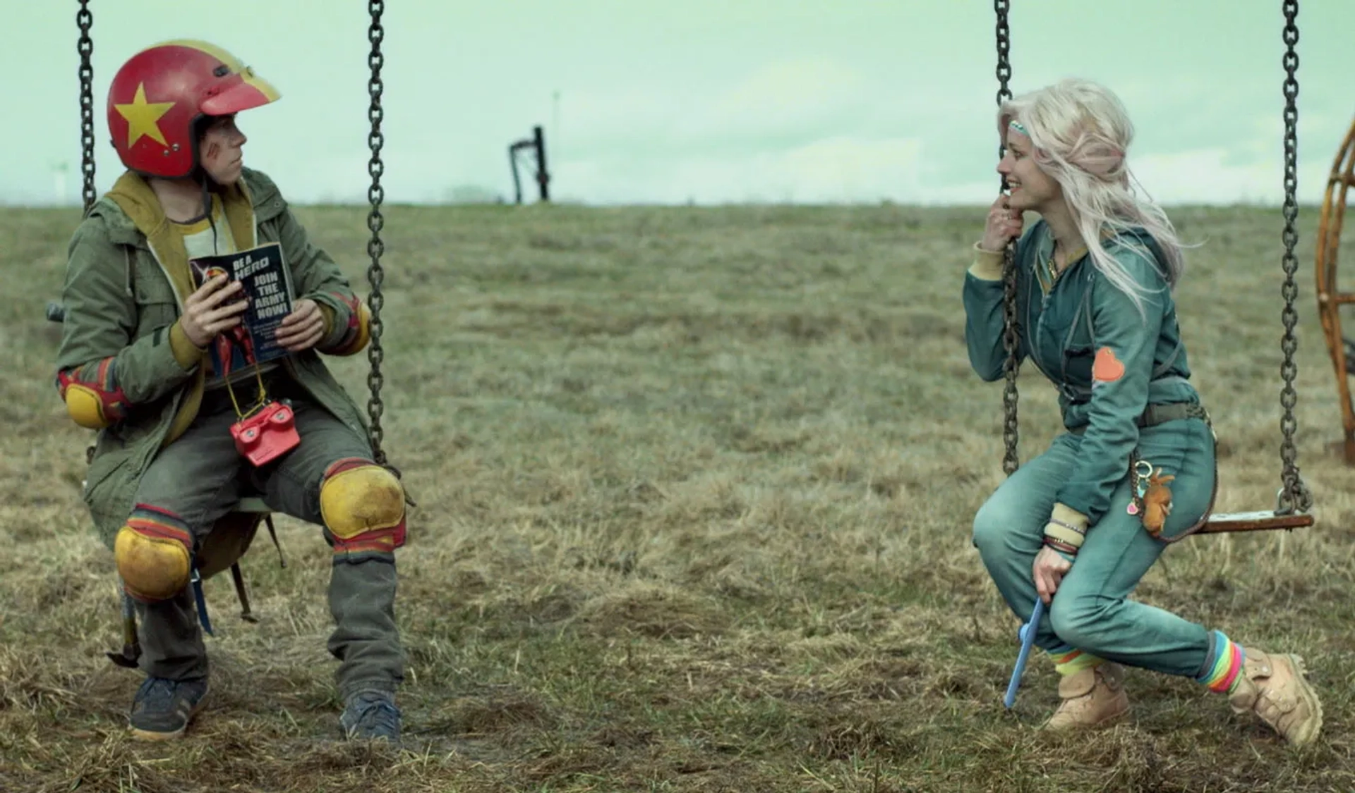 Laurence Leboeuf and Munro Chambers in Turbo Kid (2015)
