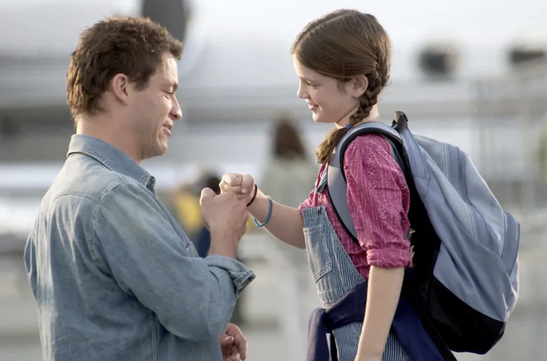 Dominic West and Kathryn Faughnan in The Forgotten (2004)