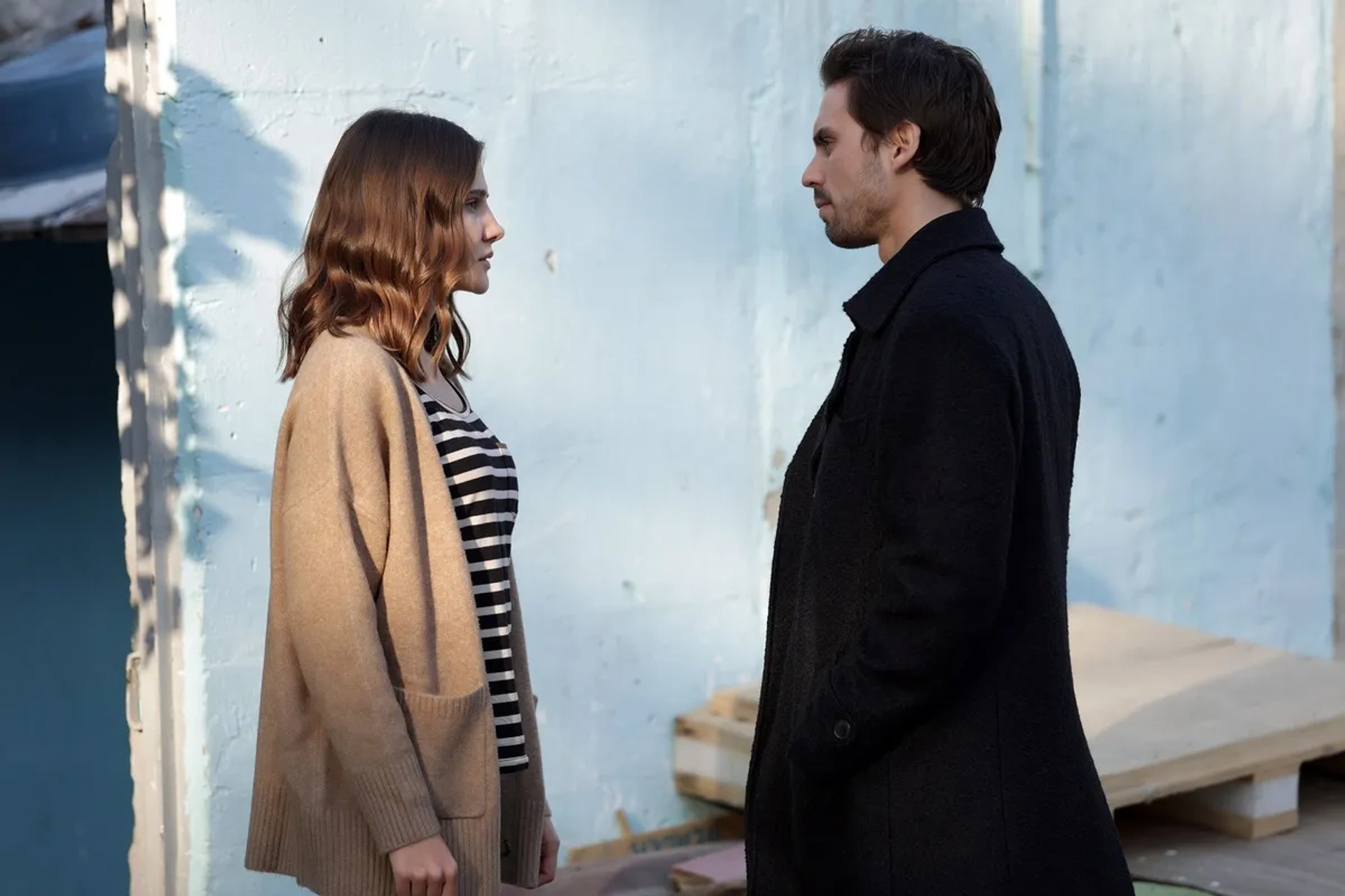 Taro Emir Tekin and Alina Boz in Bir Peri Masali (2022)