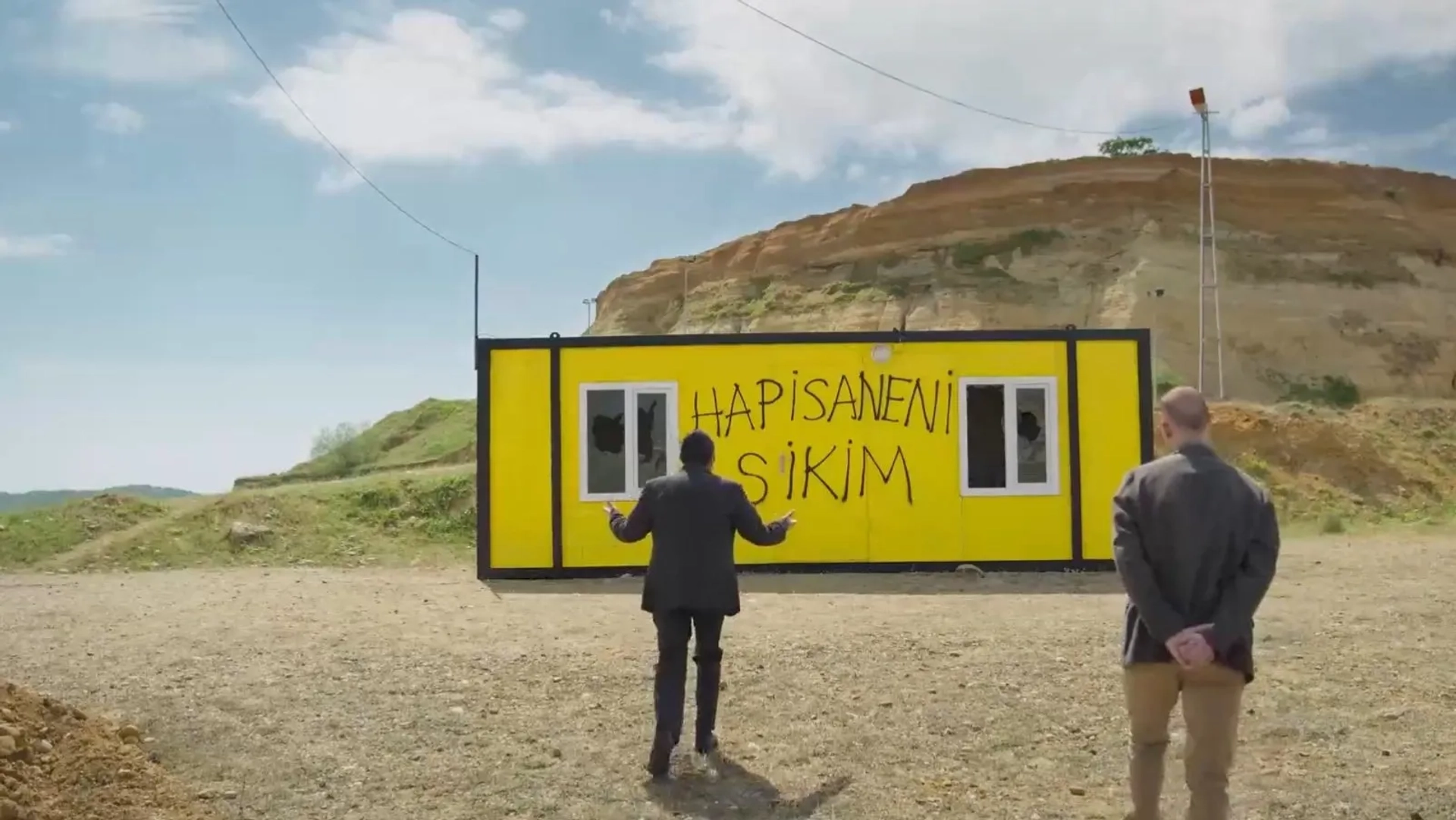 Haluk Bilginer and Öner Erkan in Wild Abandon (2022)