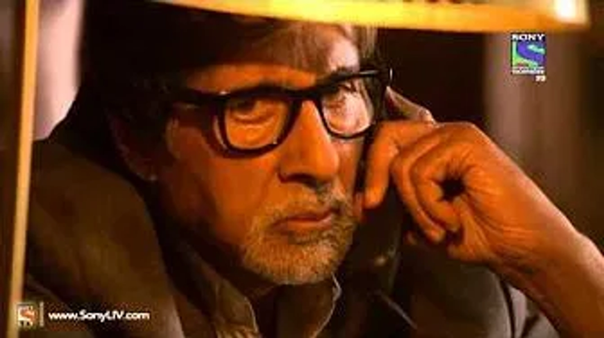 Amitabh Bachchan in Yudh (2014)