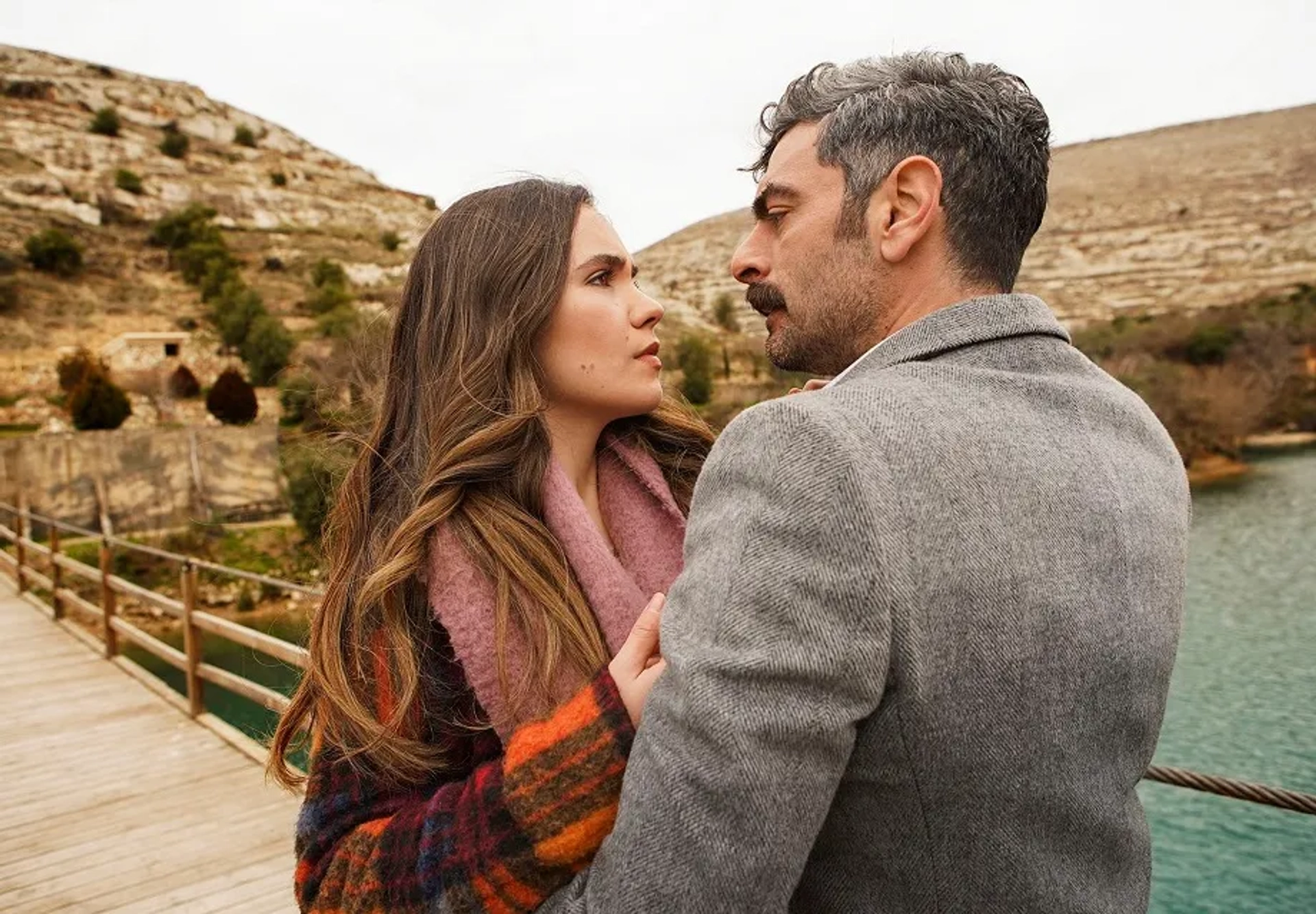 Mehmet Ali Nuroglu and Almila Ada in Guvercin (2019)