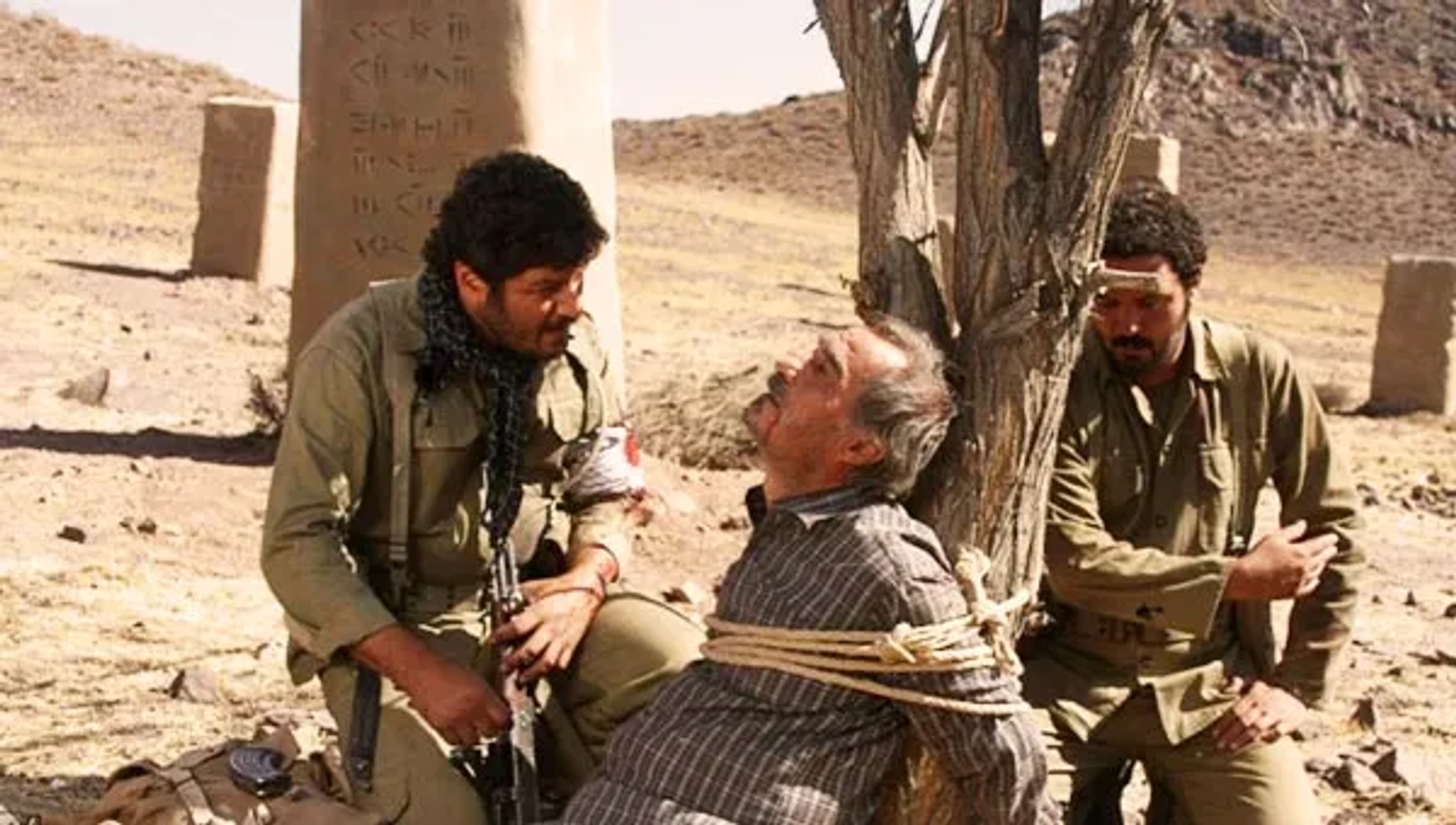 Siavosh Tahmoures, Kambiz Dirbaz, and Sam Derakhshani in No Pains, No Gains (2011)