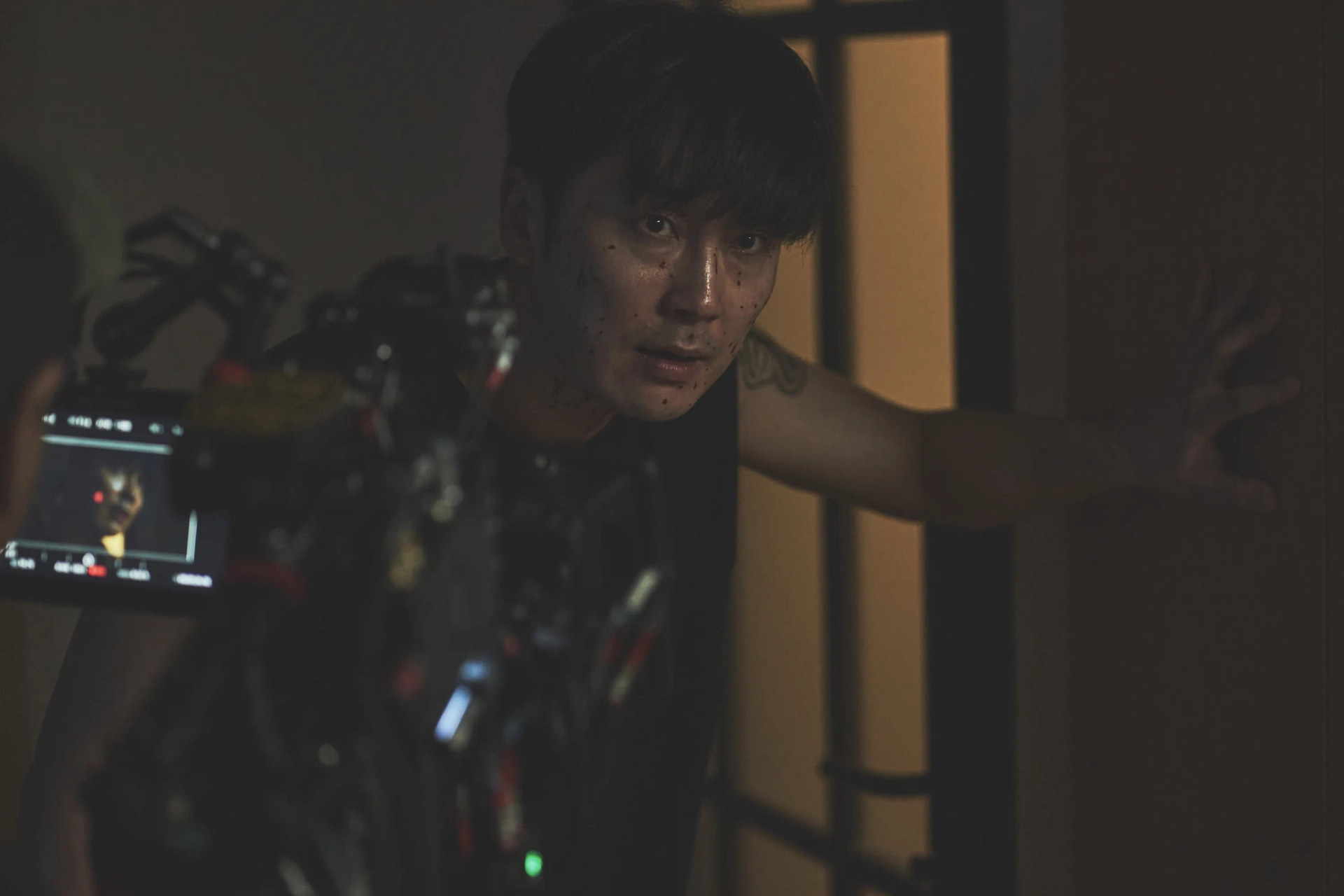 Seo Hyun-woo in Wall to Wall (2025)