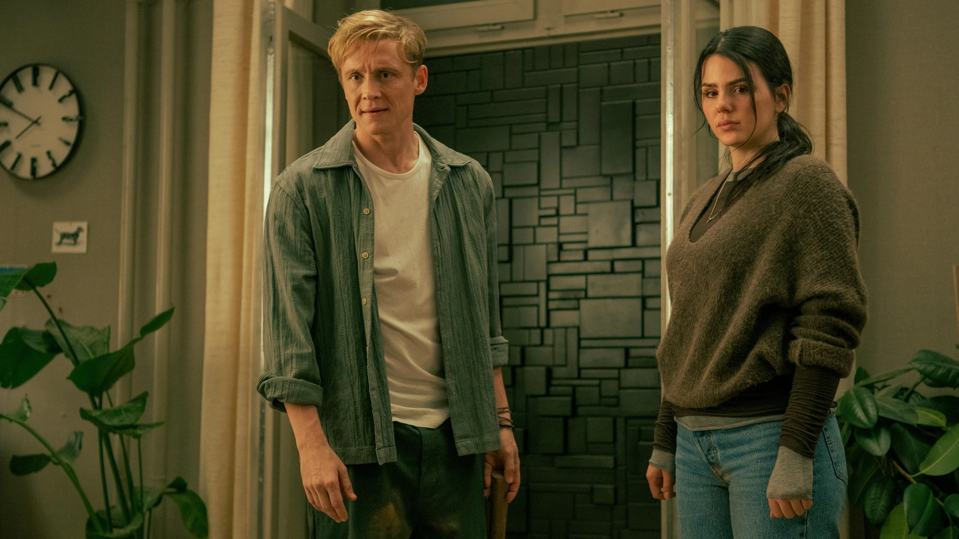Matthias Schweighöfer and Ruby O. Fee in Brick (2025)