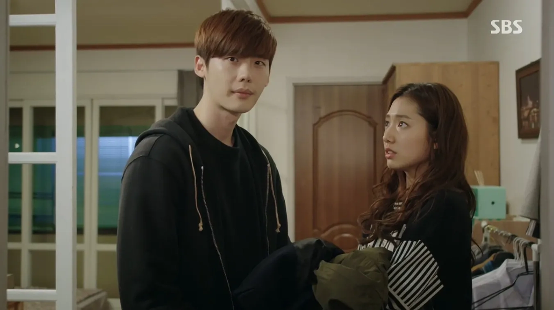 Park Shin-hye and Lee Jong-suk in Pinocchio (2014)