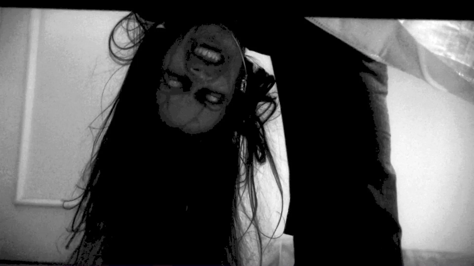 Julianna Robinson in Aaah! Zombies!! (2007)