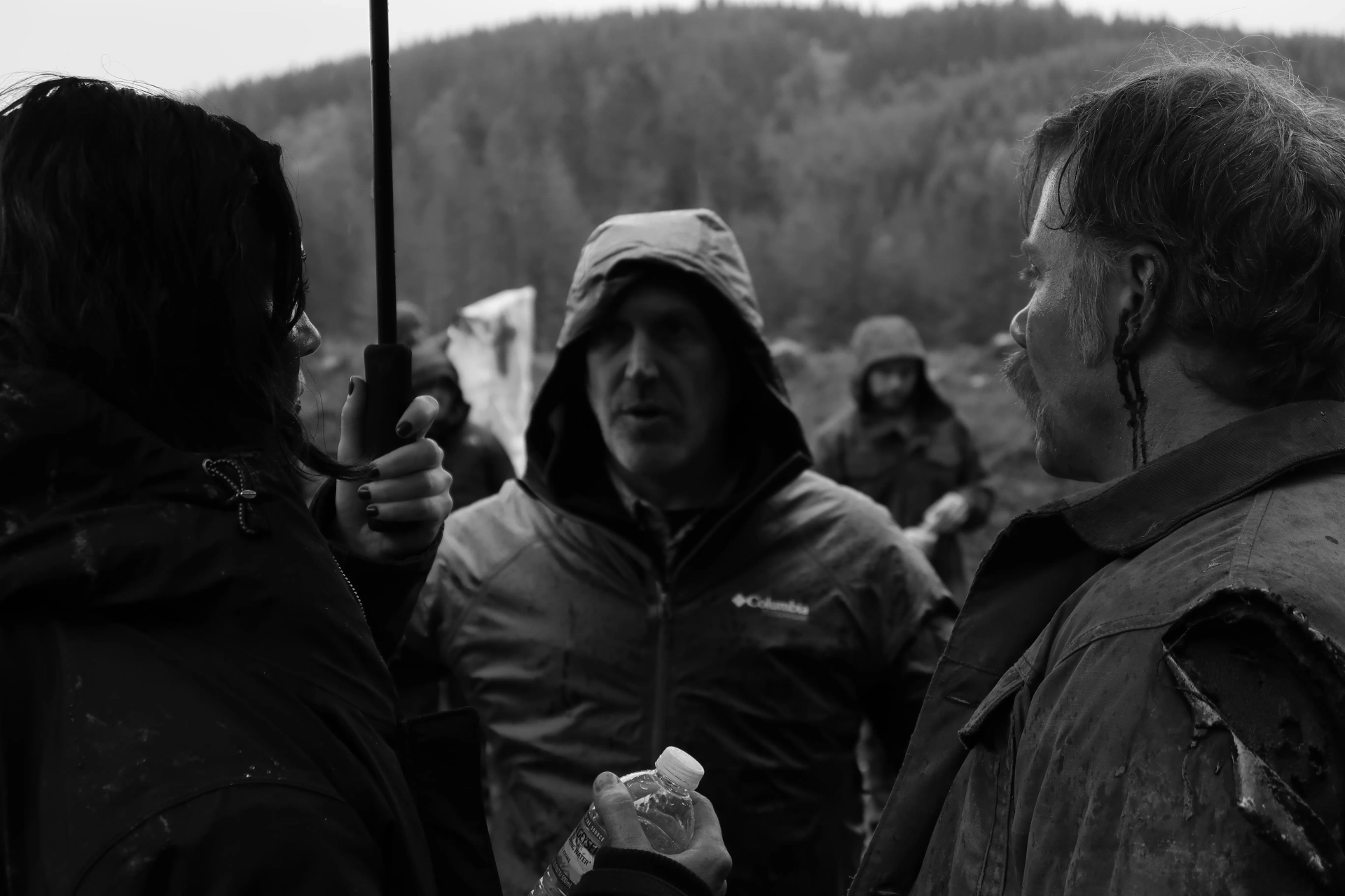 Jules Willcox and Marc Menchaca with director John Hyams on set of Alone