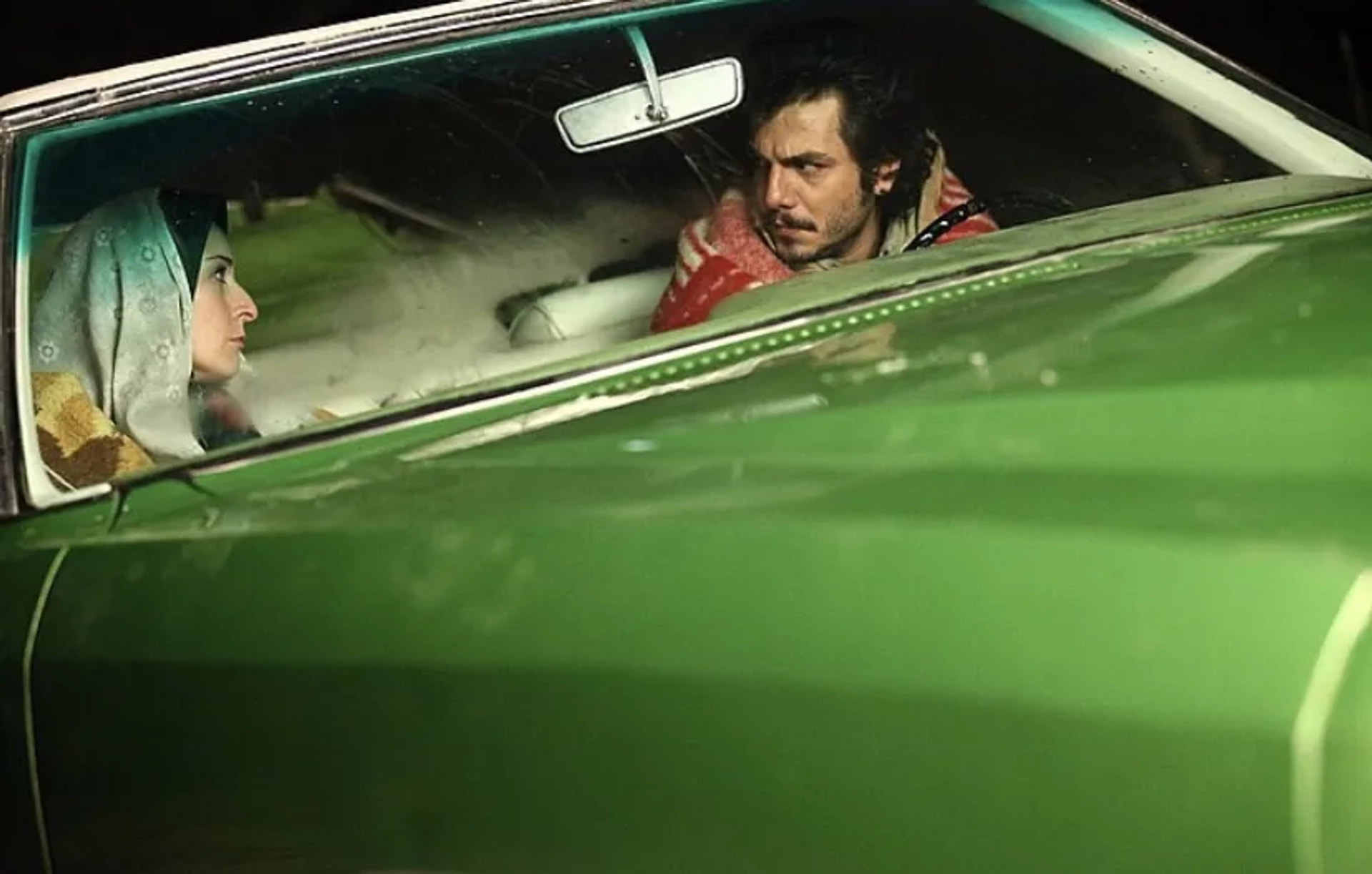 Abbas Ghazali and Soheila Golestani in White Status (2011)