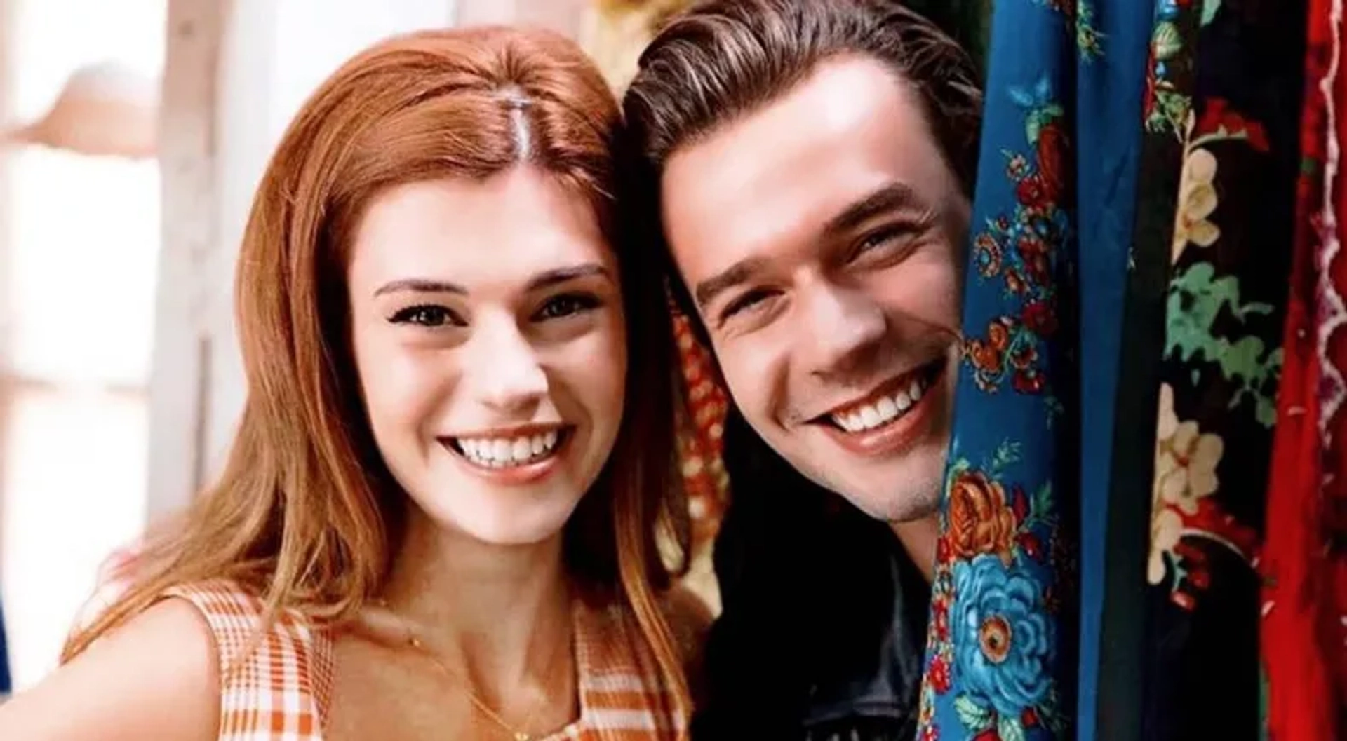 Elif Dogan and Aytaç Sasmaz in Ask Tesadüfleri Sever 2 (2020)