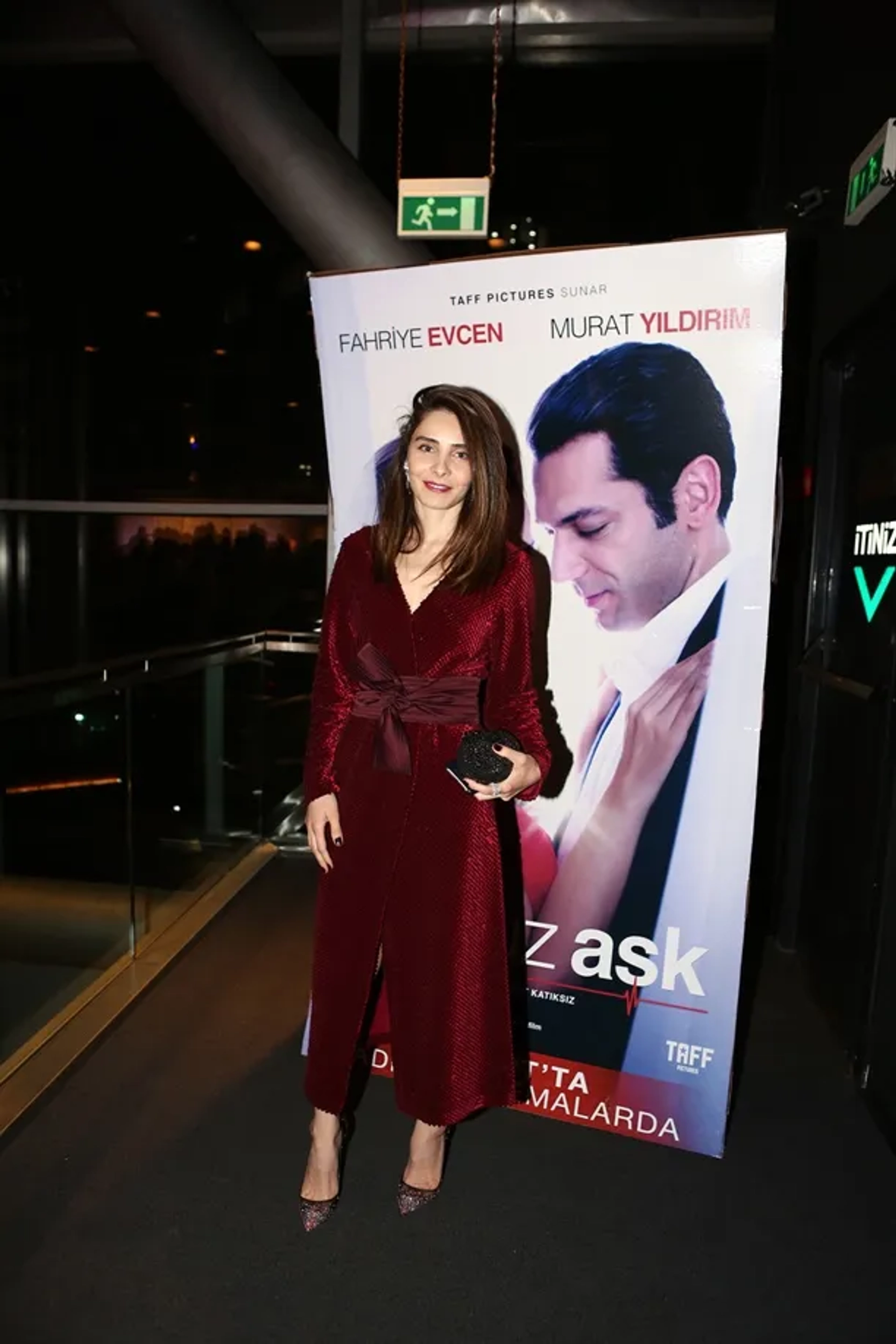 Nur Fettahoglu at an event for Sonsuz Ask (2017)