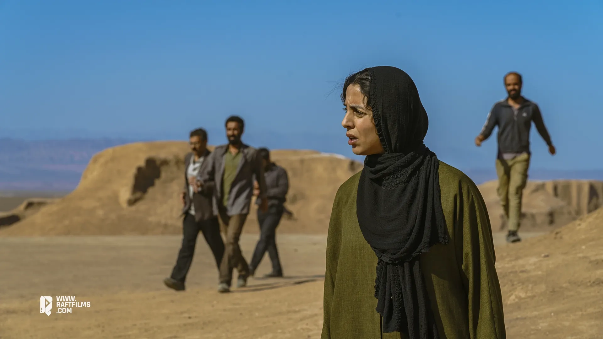 Alireza Sani Far, Banipal Shoomoon, Zakieh Behbahani, and Reza Amouzad in Cause of Death: Unknown (2023)