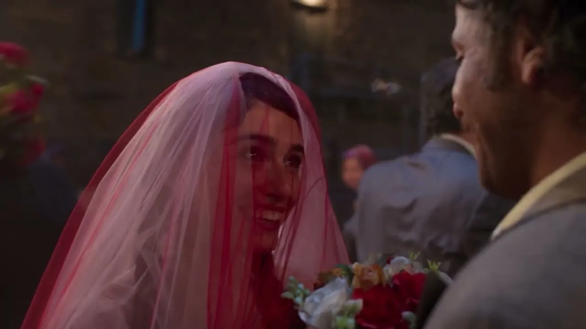 Hazar Ergüçlü and Erkan Kolçak Köstendil in Heartsong (2022)