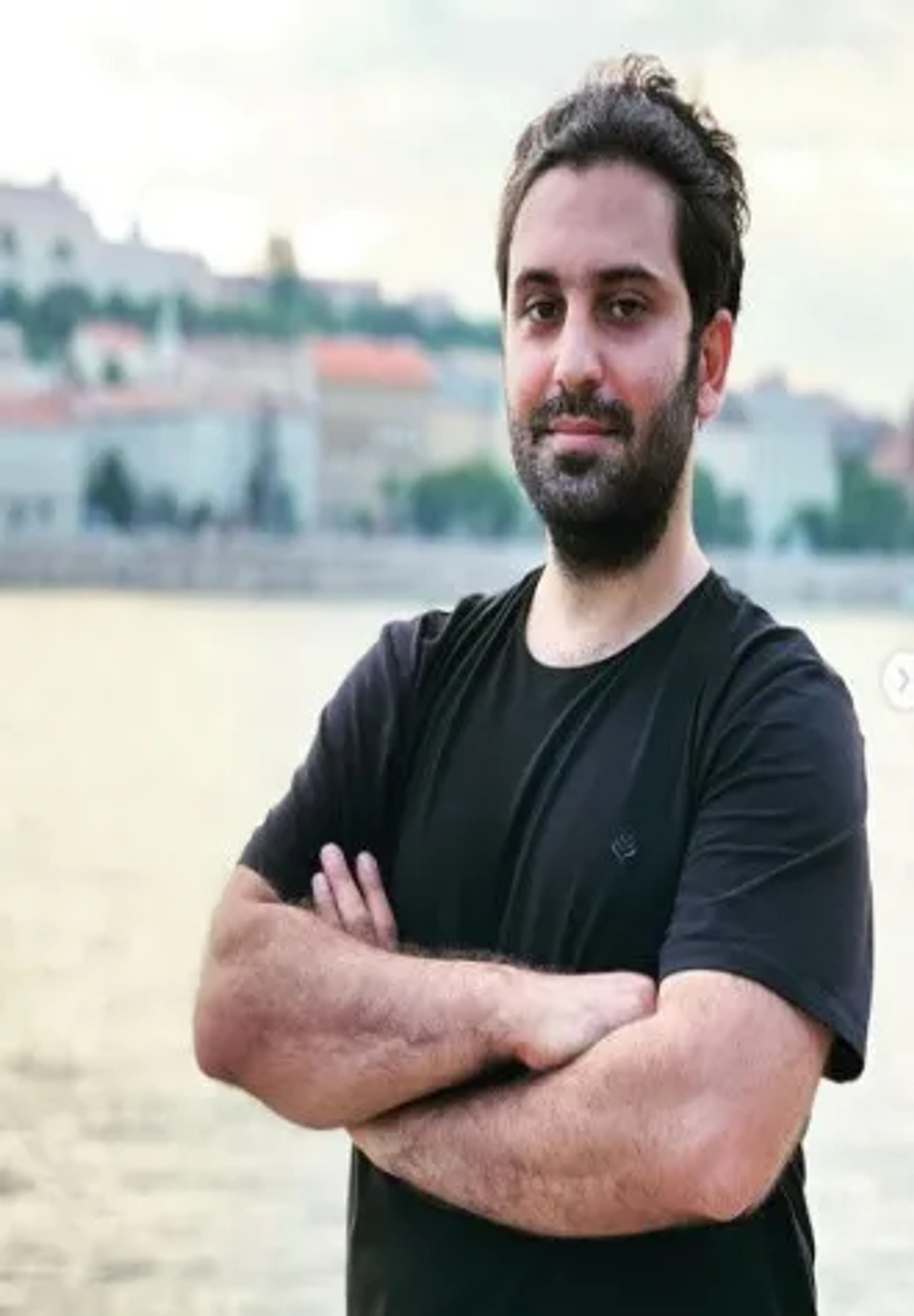 امین  پهلوان زاده