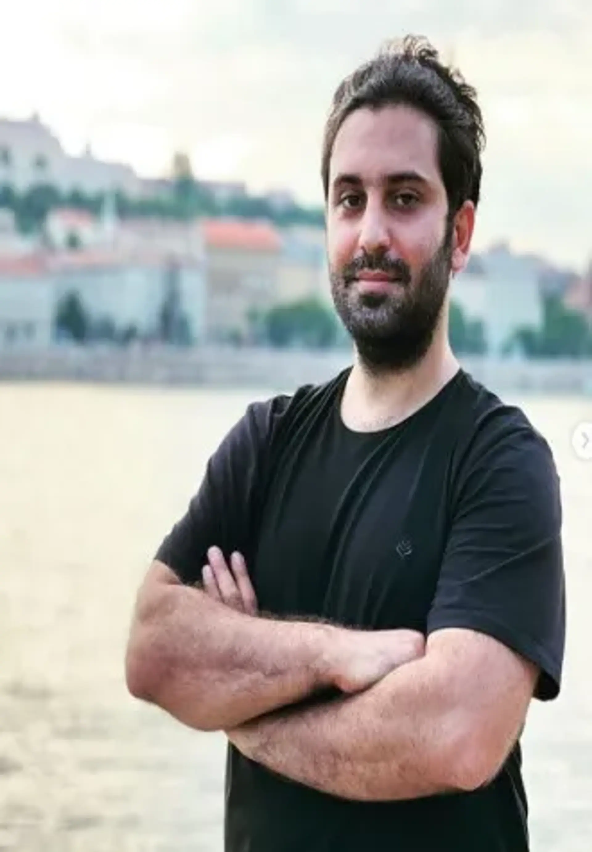 امین  پهلوان زاده
